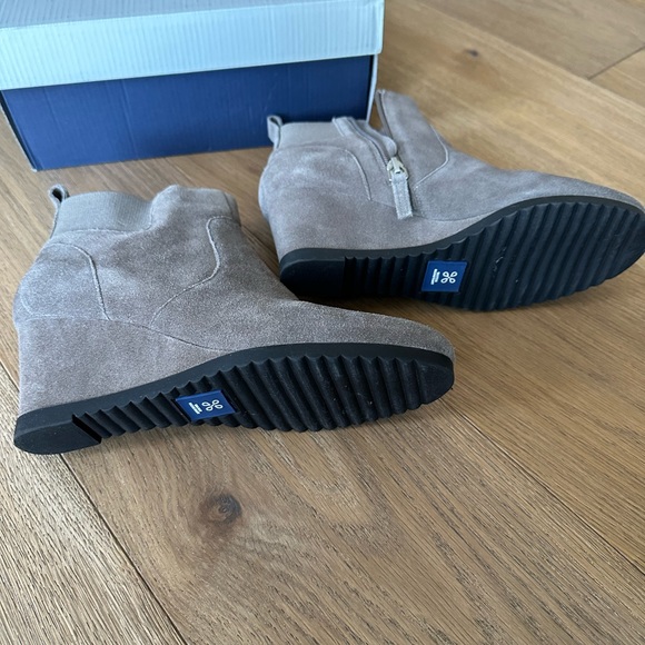 Carlson Booties - Picture 2 of 4